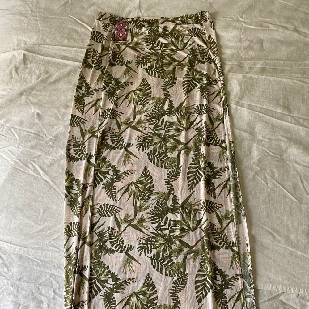 Floral Maxi Skirt by Boohoo
